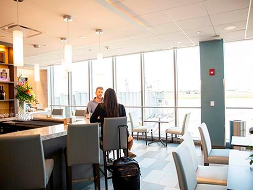 El Club MCO (Puertas 1-29)