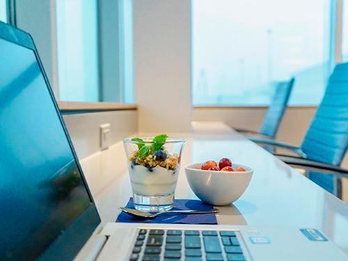 El Club MCO (Puertas 1-29)