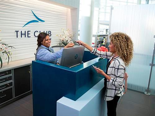 El Club MCO (Puertas 1-29)