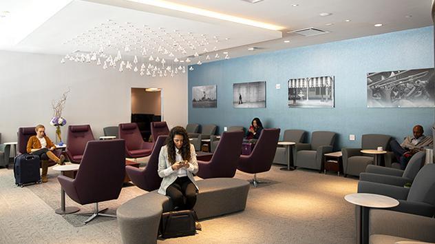 El Club MCO (Puertas 1-29)