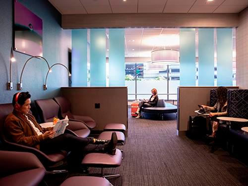 El Club MCO (Puertas 1-29)